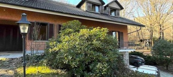 Villa de 9 habitaciónes en Val della Torre, Italy No. 144120 40