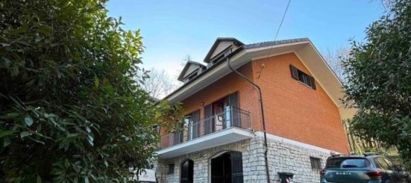 Villa de 9 habitaciónes en Val della Torre, Italy No. 144120 36