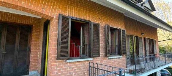 Villa de 9 habitaciónes en Val della Torre, Italy No. 144120 4