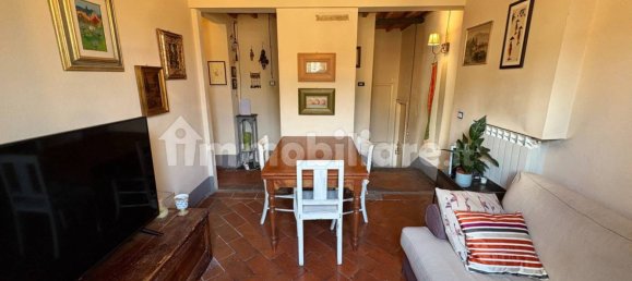 Apartamento de 3 dormitorios en Arezzo, Italy No. 287335 6