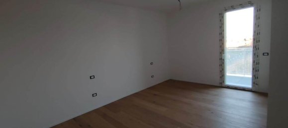 Пентхаус с 3 комнатами в Лимена, Италия № 18470 7