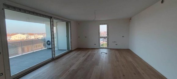 Пентхаус с 3 комнатами в Лимена, Италия № 18470 4