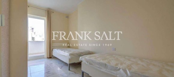 3 bedrooms Apartment in Gzira, Malta No. 7674 11