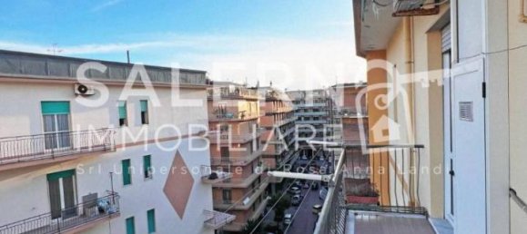 4 rooms Apartment in Salerno, Italy No. 37562 19