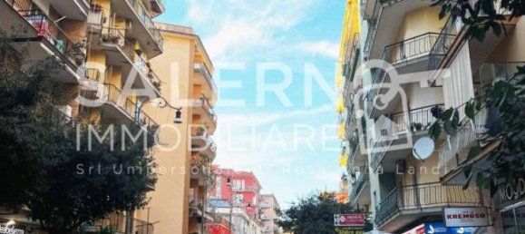 4 rooms Apartment in Salerno, Italy No. 37562 31
