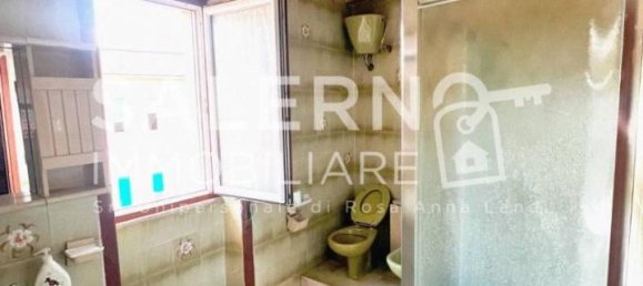 4 rooms Apartment in Salerno, Italy No. 37562 21