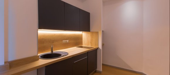 Studio in Nice, France No. 338862 3