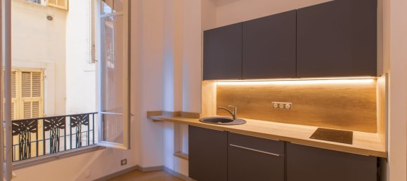 Studio in Nice, France No. 338862 4