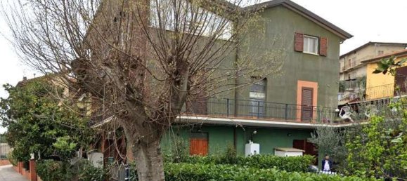 3 rooms Apartment in Magione, Italy No. 1849 13