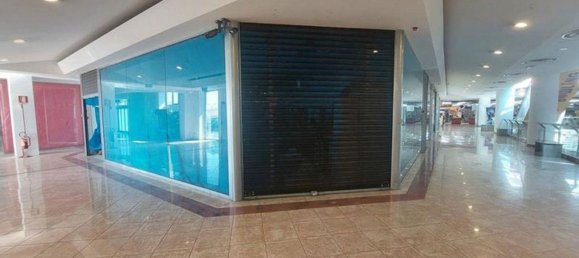 Propriété commerciale à Rocca San Giovanni, Italy 3595m² No. 372984 15