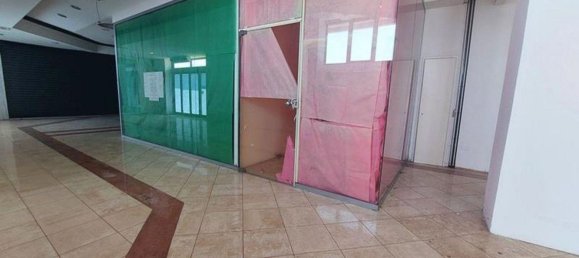 Propriété commerciale à Rocca San Giovanni, Italy 3595m² No. 372984 21