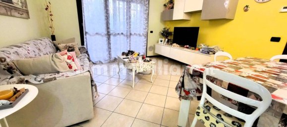 2 Schlafzimmer Wohnung in Cologno Monzese, Italy, Nr. 325730 2