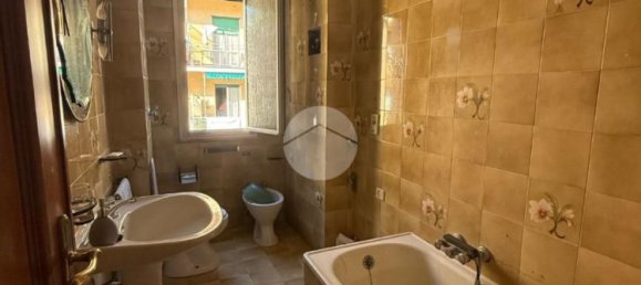 Квартира с 5 комнатами в Генуя, Италия № 158507 23