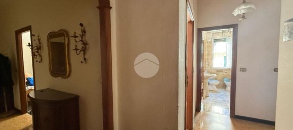 Квартира с 5 комнатами в Генуя, Италия № 158507 10