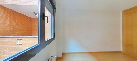 Квартира с 4 спальнями в Пинто, Испания № 155071 11