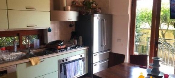 Villa de 8 divisões em Giugliano in Campania, Italy N.º 13791 6