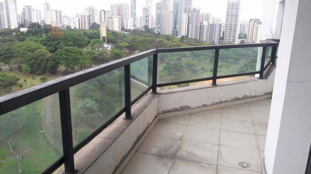 4 bedrooms House in Sao Paulo, Brazil No. 472243