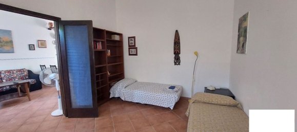 Casa de 5 habitaciónes en Viareggio, Italy No. 50404 6