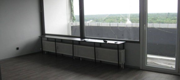 Квартира с 3 комнатами в Оффенбах, Германия № 277704 3