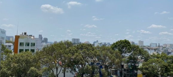 3 bedrooms Apartment in District 10, Vietnam No. 18276 9