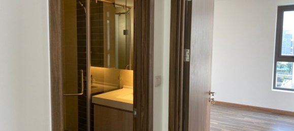 3 bedrooms Apartment in District 10, Vietnam No. 18276 16