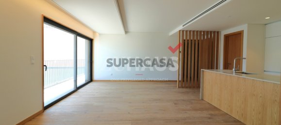 2 bedrooms Apartment in Aveiro, Portugal No. 154607 2