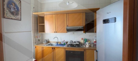 Квартира с 3 спальнями в Бари, Италия № 23694 2