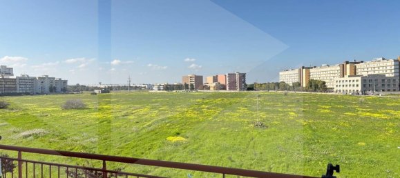 Квартира с 3 спальнями в Бари, Италия № 23694 12