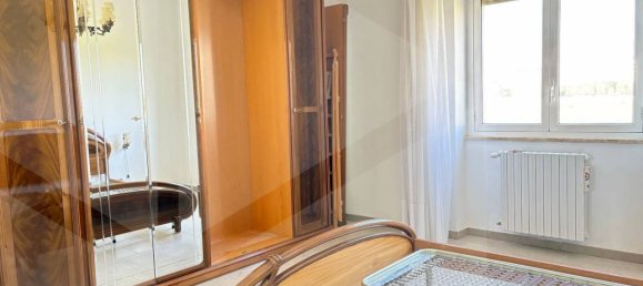 Квартира с 3 спальнями в Бари, Италия № 23694 16