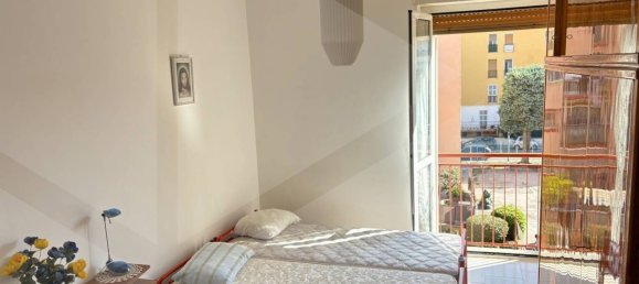 Квартира с 3 спальнями в Бари, Италия № 23694 22