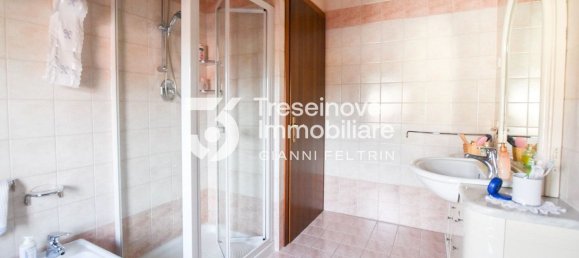 4 bedrooms Villa in Preganziol, Italy No. 318749 29