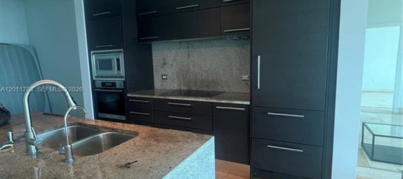 1 Schlafzimmer Gewerbliche Immobilien in Miami, USA, Nr. 614896 10