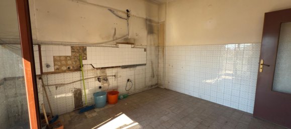 4 rooms Apartment in Giugliano in Campania, Italy No. 156061 14