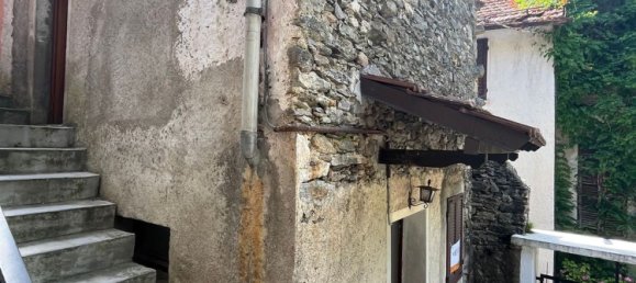 2غرفة منزل في Agra, Italy رقم 283243 6