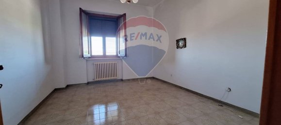 3 Schlafzimmer Haus in Trevi, Italy, Nr. 356192 31