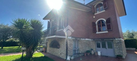 5 Schlafzimmer Villa in Luni, Italy, Nr. 374485 9