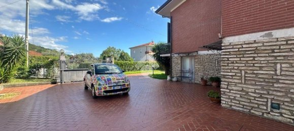 5 Schlafzimmer Villa in Luni, Italy, Nr. 374485 11