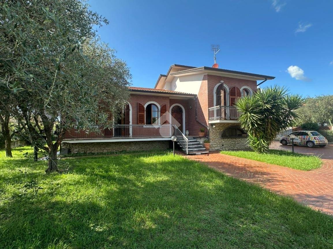 5 Schlafzimmer Villa in Luni, Italy, Nr. 374485