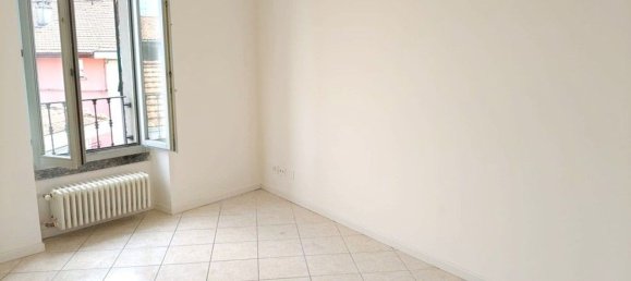 Квартира с 3 комнатами в Фенегро, Италия № 290367 2