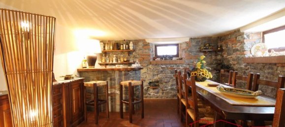 4 bedrooms Villa in Capannori, Italy No. 110339 32