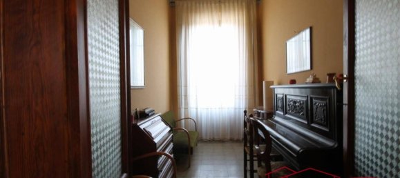 4 bedrooms Villa in Capannori, Italy No. 110339 25
