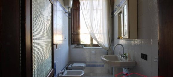 4 bedrooms Villa in Capannori, Italy No. 110339 19