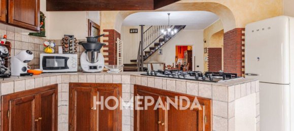 Villa de 5 dormitorios en Castelnovetto, Italy No. 48541 14