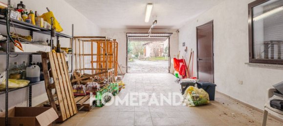 Villa de 5 dormitorios en Castelnovetto, Italy No. 48541 32