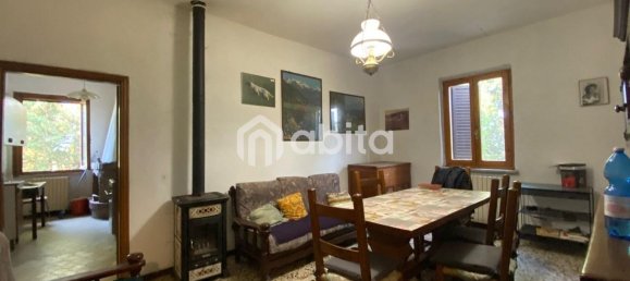 8-Zimmer Haus in Laterina Pergine Valdarno, Italy, Nr. 111858 3