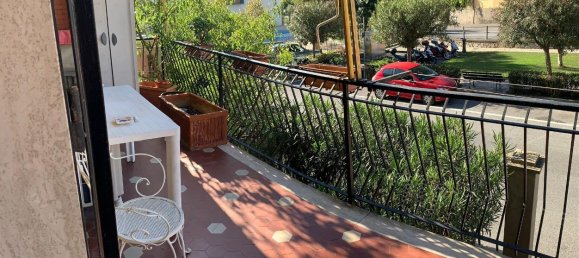 Apartamento de 4 habitaciónes en Alassio, Italy No. 110519 23