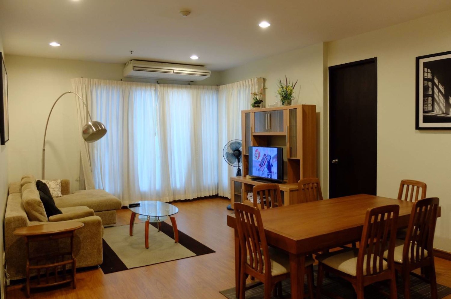 3 bedrooms Condo in Khlong Toei, Thailand No. 4579
