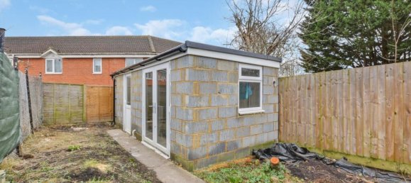 Casa T2 em Trowbridge, United Kingdom N.º 13716 2