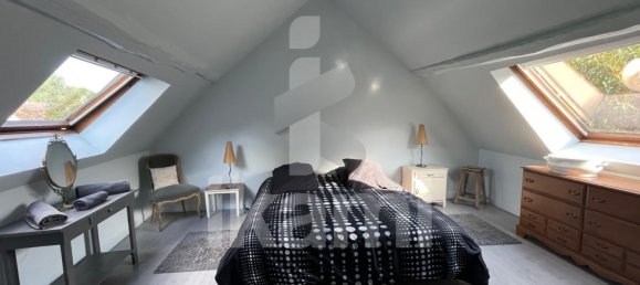 2 Schlafzimmer Haus in Briarres-sur-Essonne, France, Nr. 216922 4