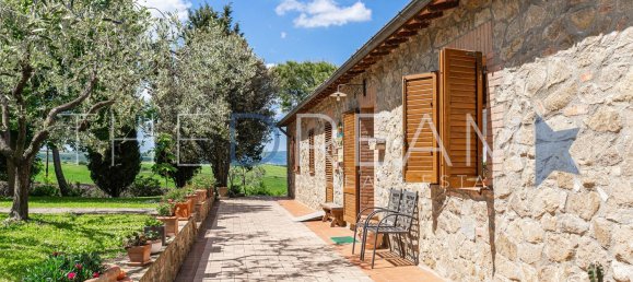 47 rooms Villa in San Quirico d'Orcia, Italy No. 117794 22